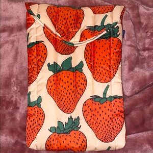 BAGGU Strawberry Print Electronics Sleeve
